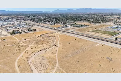 0 E Santa Fe, Hesperia, CA 92345 - Photo 21
