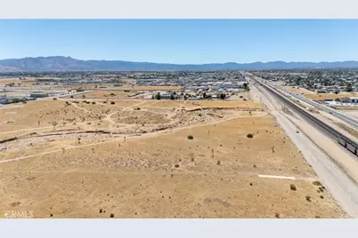 0 E Santa Fe, Hesperia, CA 92345 - Photo 9