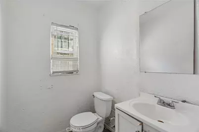 1218 Martin Luther King Jr. Avenue, Long Beach, CA 90813 - Photo 5