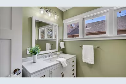 173 S Cypress, Orange, CA 92866 - Photo 31