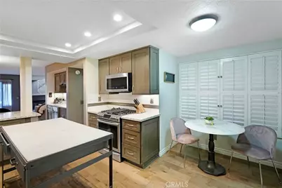 860 Connors Court, Claremont, CA 91711 - Photo 9