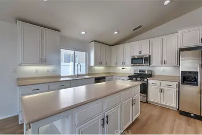 30291 Mondavi Circle, Murrieta, CA 92563 - Photo 23