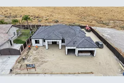 10672 Titanium, Taft, CA 93268 - Photo 1
