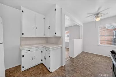6019 Pepperwood, Lakewood, CA 90712 - Photo 9