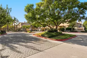 470 N Londonderry Ln, Orange, CA 92869 - Photo 47