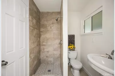 628 S Helena Street, Anaheim, CA 92805 - Photo 15