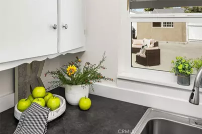 628 S Helena Street, Anaheim, CA 92805 - Photo 13