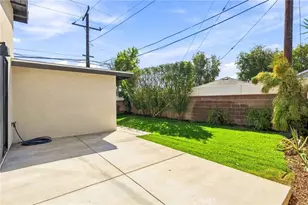 2001 Carfax, Long Beach, CA 90815 - Photo 33