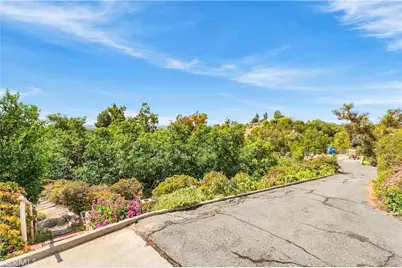 1431 Vista Del Valle Way, La Habra Heights, CA 90631 - Photo 3