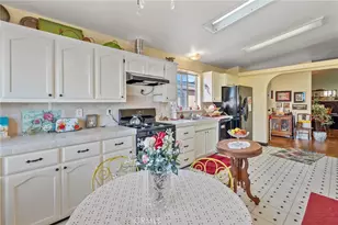 7271 Katella, Stanton, CA 90680 - Photo 23