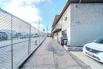 1378 E Vernon, Los Angeles, CA 90011 - Photo 21