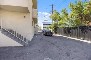 2763 San Marino, Los Angeles, CA 90006 - Photo 9