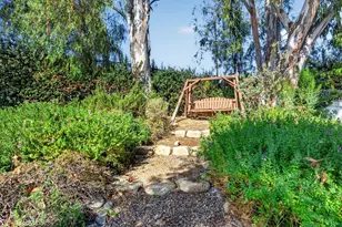 19041 Cerro Villa Dr, Villa Park, CA 92861 - Photo 63