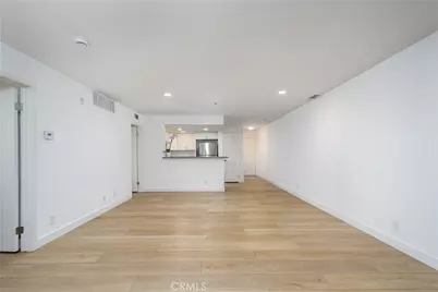 35 Linden, Long Beach, CA 90802 - Photo 3