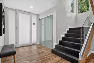21530 Yucatan Ave, Woodland Hills, CA 91364 - Photo 3