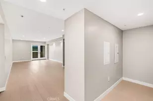39 S Los Robles Ave, Pasadena, CA 91101 - Photo 3