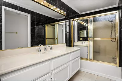 3750 S Bear Street #M, Santa Ana, CA 92704 - Photo 21