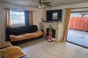 12278 Pierce, Pacoima, CA 91331 - Photo 5