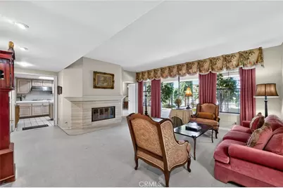 43 Seabrook, Newport Beach, CA 92660 - Photo 3