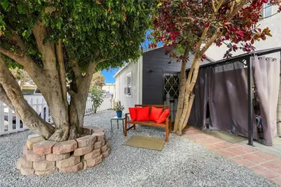 10013 Flora Vista, Bellflower, CA 90706 - Photo 23