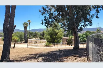 41435 Sycamore, Murrieta, CA 92562 - Photo 5