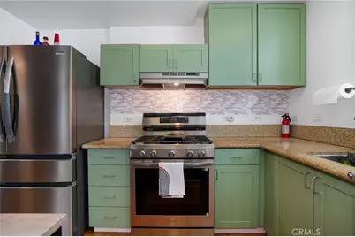 302 E 19th #3, Long Beach, CA 90806 - Photo 1