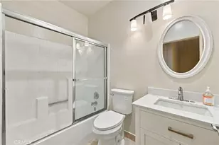812 Hudson, Los Angeles, CA 90038 - Photo 25