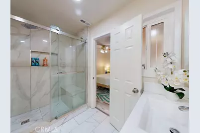 6631 Walton Dr, Huntington Beach, CA 92647 - Photo 17