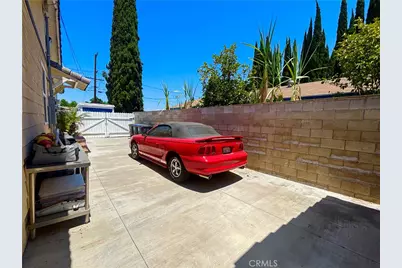 10386 Bonnie, Garden Grove, CA 92843 - Photo 9