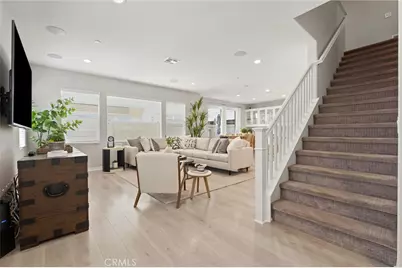 250 W Ridgewood, Long Beach, CA 90805 - Photo 5