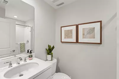 250 W Ridgewood, Long Beach, CA 90805 - Photo 35