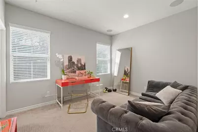 250 W Ridgewood, Long Beach, CA 90805 - Photo 31