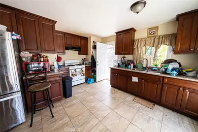 2125 Rousselle, Santa Ana, CA 92707 - Photo 5