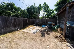 2125 Rousselle, Santa Ana, CA 92707 - Photo 17