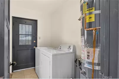 1530 W 81st Street, Los Angeles, CA 90047 - Photo 13