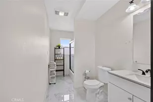 1530 W 81st St, Los Angeles, CA 90047 - Photo 11