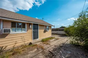 920 E 3rd St, Corona, CA 92879 - Photo 17