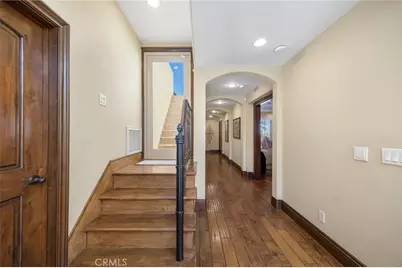 215 The Toledo, Long Beach, CA 90803 - Photo 33