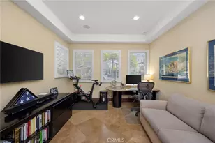 215 The Toledo, Long Beach, CA 90803 - Photo 17