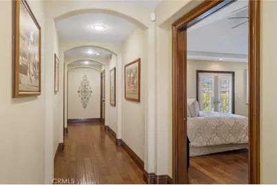 215 The Toledo, Long Beach, CA 90803 - Photo 19