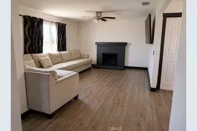 16044 Hawthorne, Fontana, CA 92335 - Photo 5