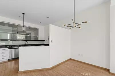 1100 Wilshire Boulevard #2207, Los Angeles, CA 90017 - Photo 23