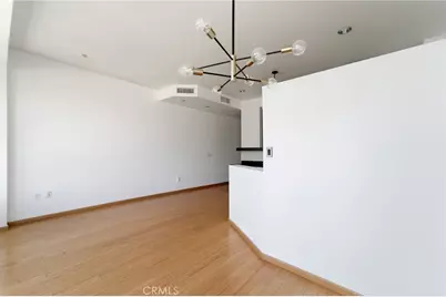 1100 Wilshire Boulevard #2207, Los Angeles, CA 90017 - Photo 33