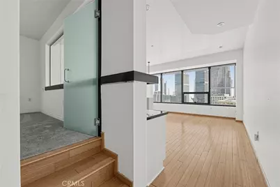 1100 Wilshire Boulevard #2207, Los Angeles, CA 90017 - Photo 31