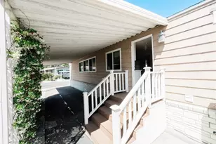 18601 Newland Street, Huntington Beach, CA 92646 - Photo 37