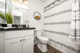700 W La Veta, Orange, CA 92868 - Photo 23