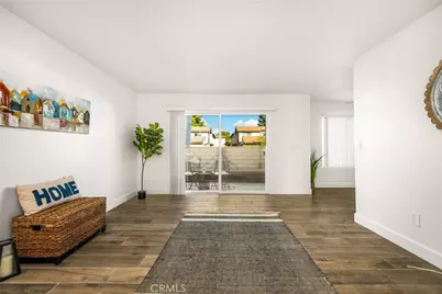 700 W La Veta #I11, Orange, CA 92868 - Photo 5