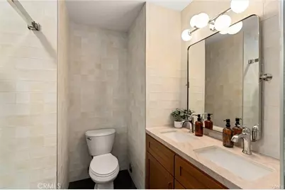 2101 N Hathaway, Santa Ana, CA 92705 - Photo 21