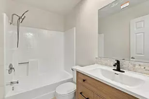 13231 Creek View Dr, Garden Grove, CA 92844 - Photo 17