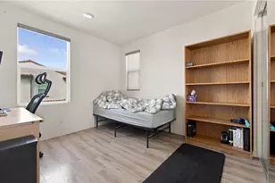 318 S Quadrilateral, Anaheim, CA 92802 - Photo 17